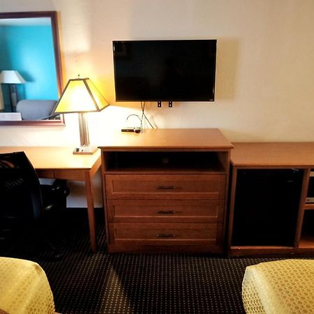 Claridge Inn - St. George Dış mekan fotoğraf