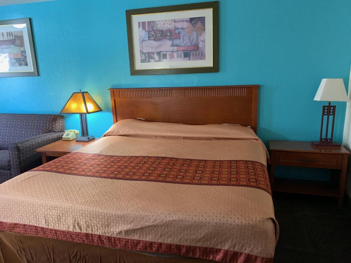 Claridge Inn - St. George Dış mekan fotoğraf