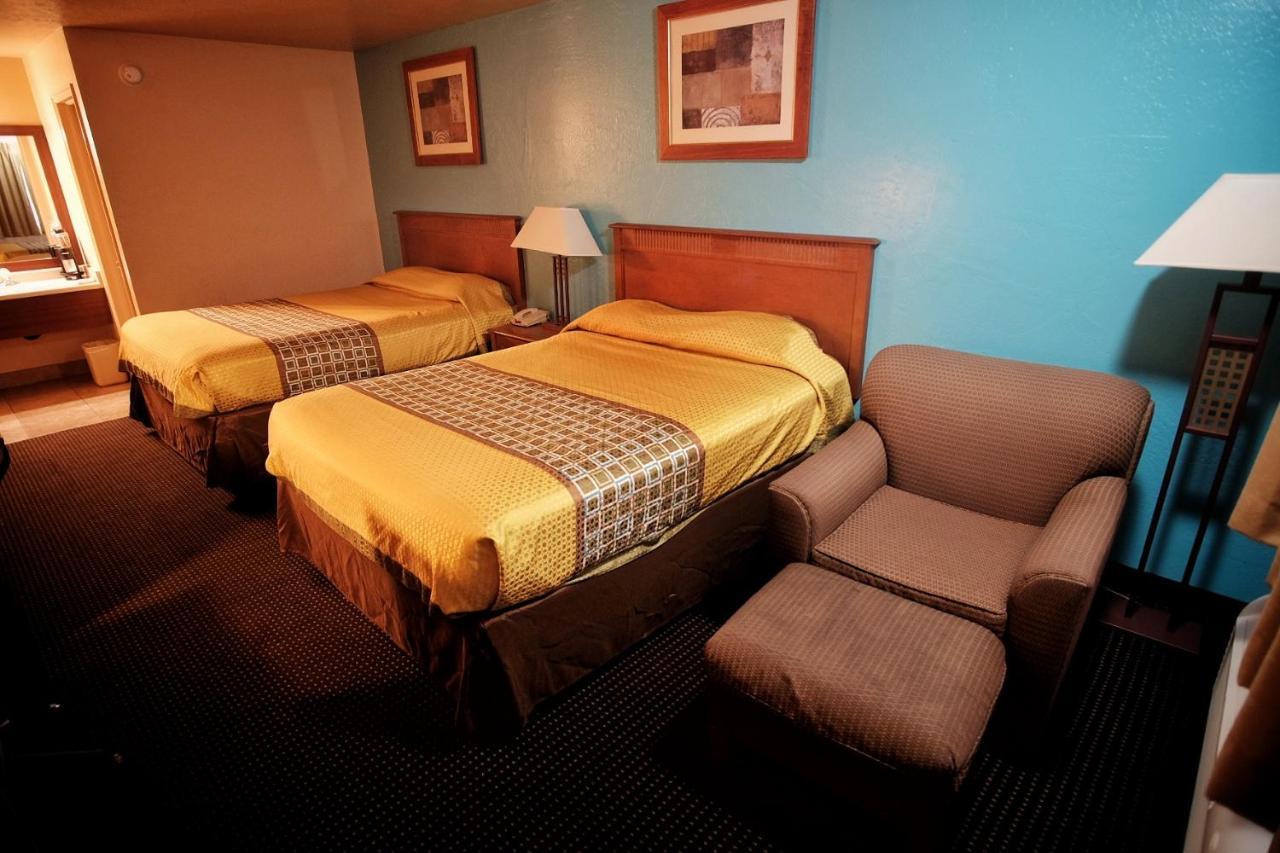 Claridge Inn - St. George Dış mekan fotoğraf