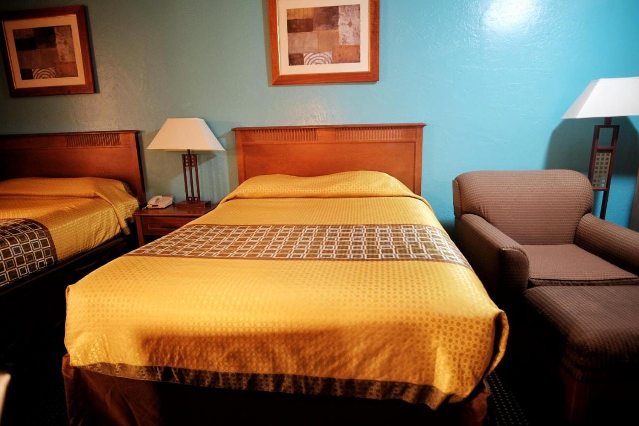 Claridge Inn - St. George Dış mekan fotoğraf